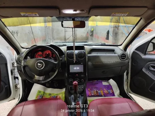 Dacia Duster 2016 Laureate