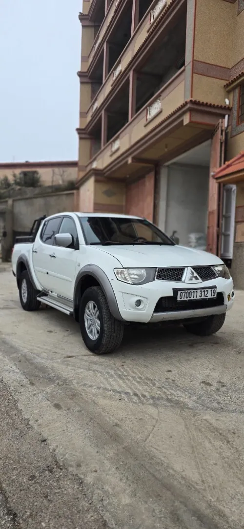 Mitsubishi L200 2012 Doube cabine Evolution