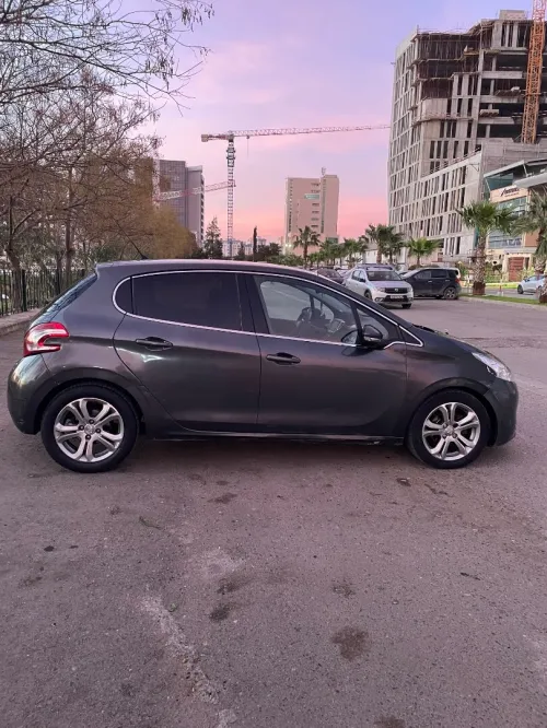 Peugeot 208 2014 208