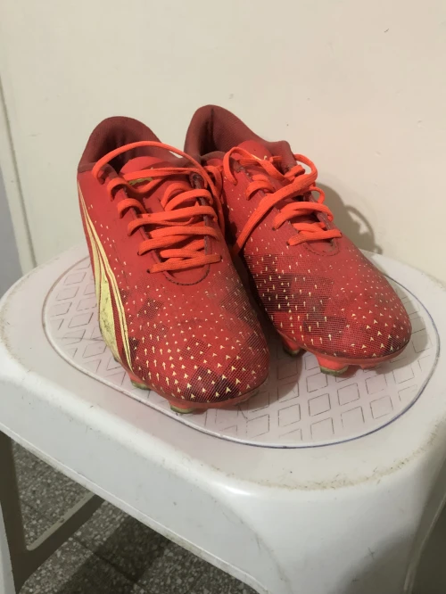 Crampons de foot puma (importation)