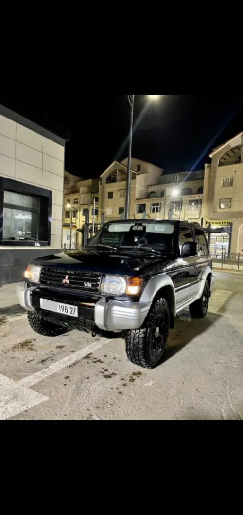 Mitsubishi Pajero Court 1998 Pajero Court