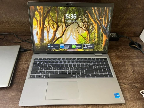 Dell latitude 5540 i5 13u / 32gb ram
