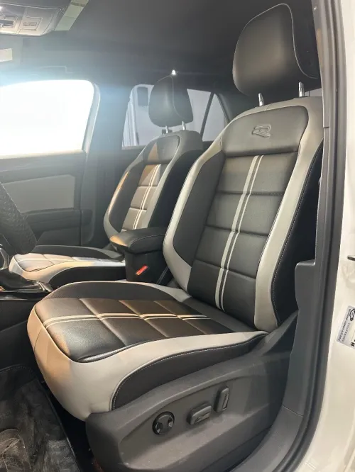 Volkswagen T-Roc 2025 R-Line 