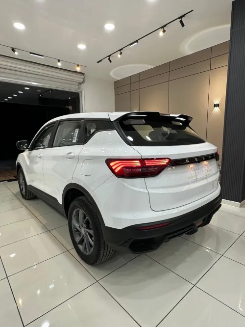 Geely Coolray 2025 