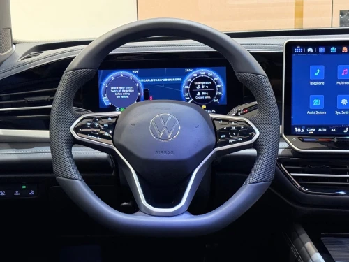 Volkswagen Passat 2025 Elegance 