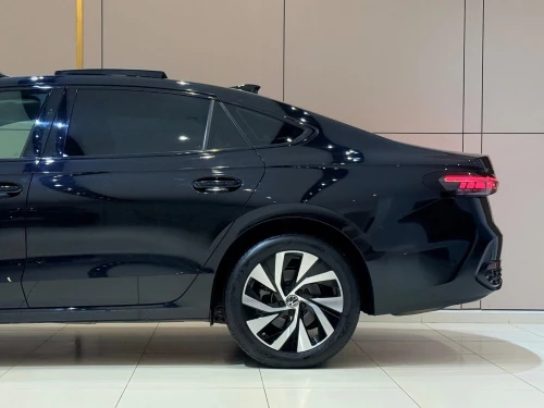 Volkswagen Passat 2025 Elegance 