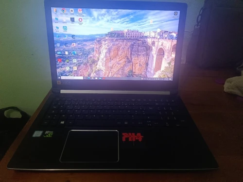 Laptop gaming
