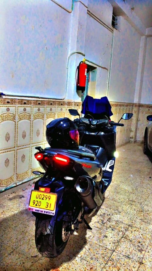 Yamaha T max 2020
