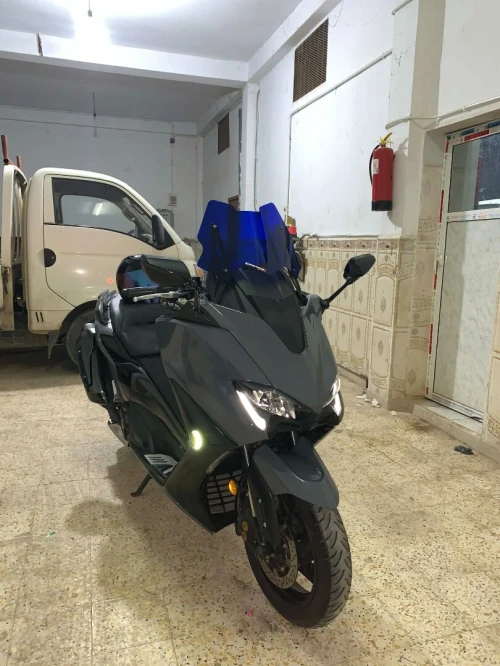 Yamaha T max 2020