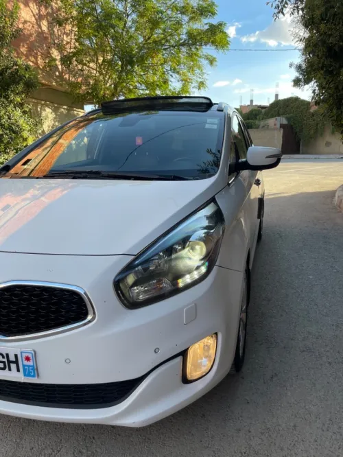 Kia Carens 2015 