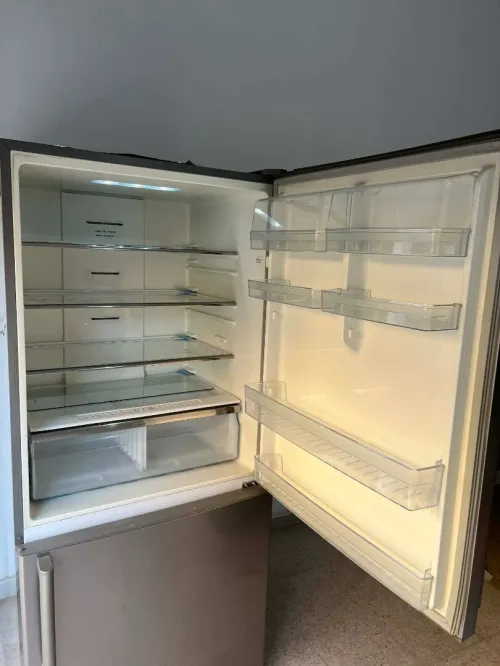 Réfrigérateur combiné grande capacité CONDOR