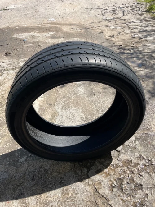 Pneu 275/40 ZR22 107W XL