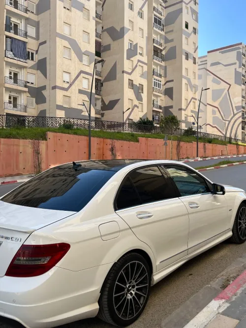 Mercedes Classe C 2015 250 AVANTGARDE Designo
