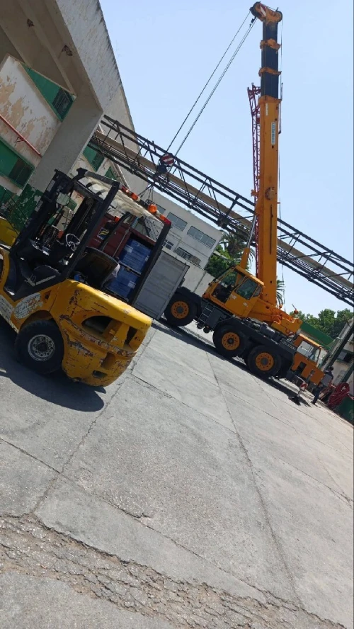 Location grue et clark