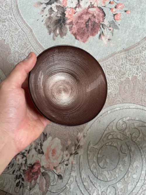 Vaisselle 12 pièces, jamais utilisé.