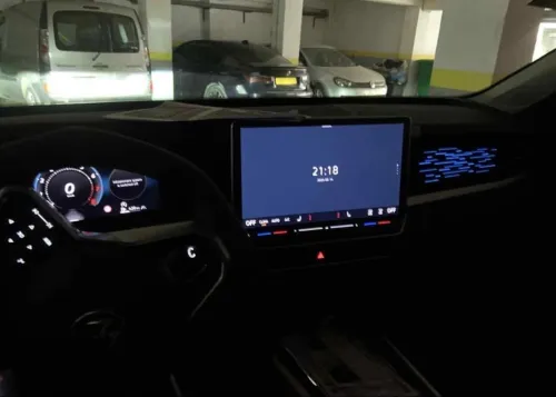Volkswagen Passat 2025 Pro