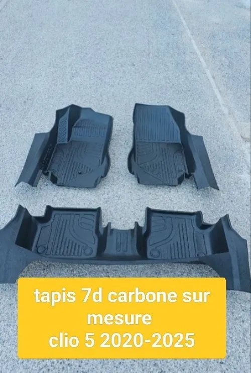 Tapis 7d  clio 5 carbon