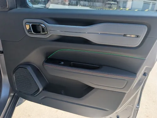 Geely Cowboy+mala electric+2lad dmbions+latlag 2025 La tout option