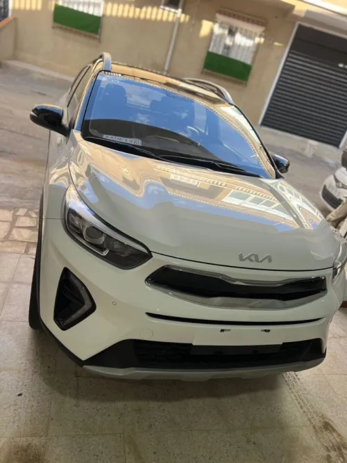 Kia KX1 2025 STONIC
