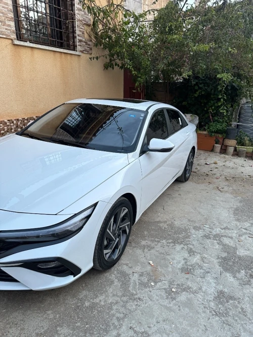 Hyundai Elentra 2025 