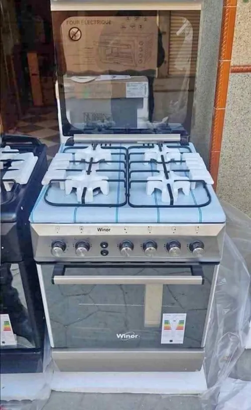 Cuisinière Winor 4 feux Noir ou Inox Wok Tabouna ventilée catalysée fonte disponible