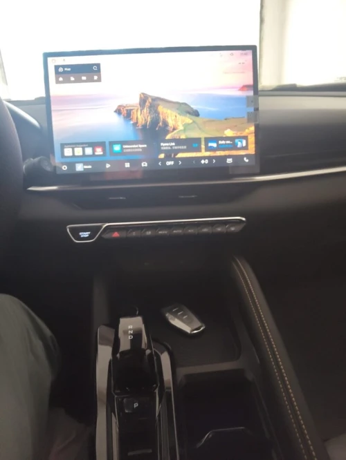 Geely Coolray 2026 Colora