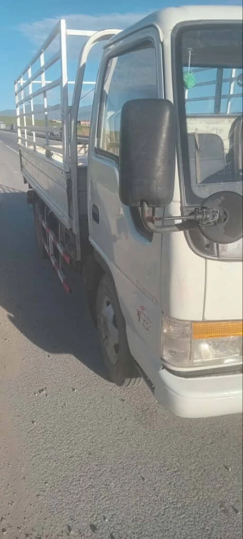 JAC 1030 2005 JAC