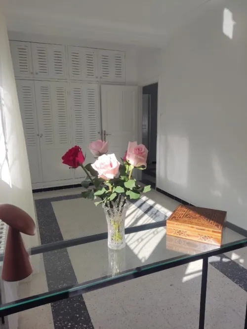 Location Appartement Niveau de villa F4 Alger Hydra