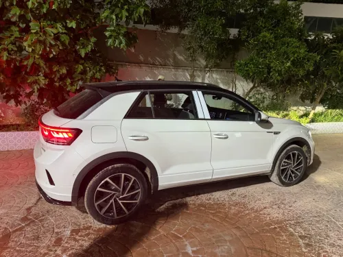 Volkswagen T-Roc 2025 Starlight r line