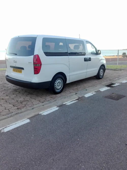 location mini van avec chauffeur 