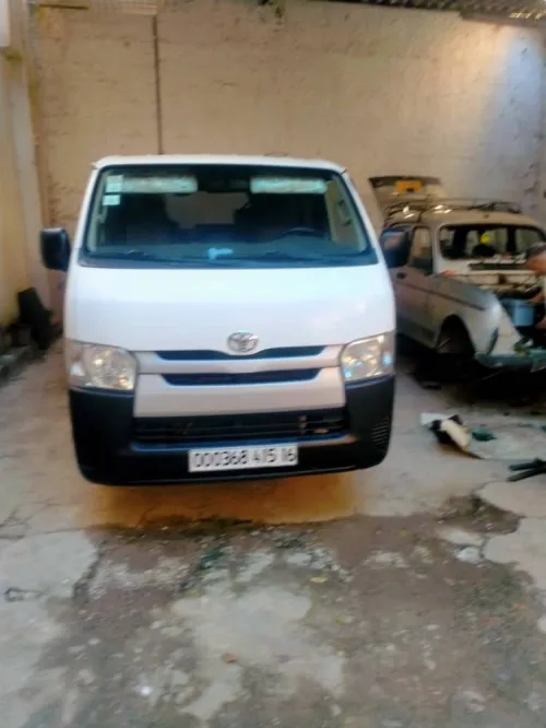 location mini van avec chauffeur 