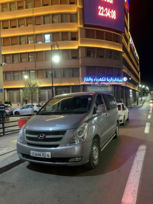 location mini van avec chauffeur 