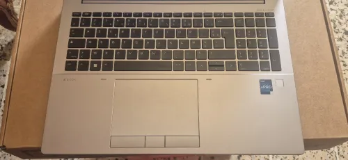 HP ZBOOK FURY 16 G10 Mobile workstation PC 