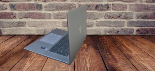HP Z BOOK FURY 