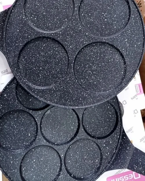 lot de marchandises vaisselle (اواني منزلية )plus de 8000 pcs
