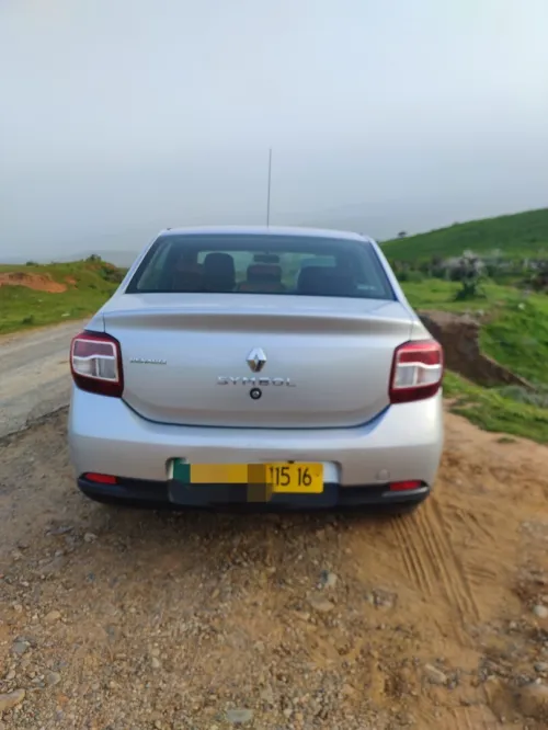 Renault Symbol 2015 