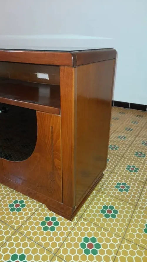 Table télévision en Hêtre