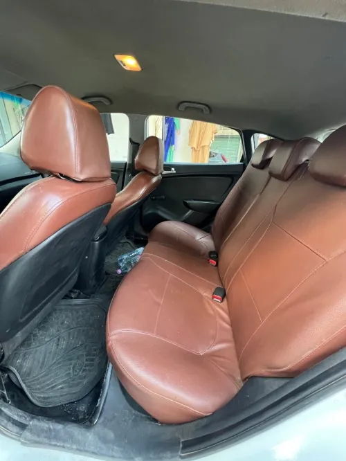 Hyundai Accent RB  4 portes 2013 Accent RB  4 portes