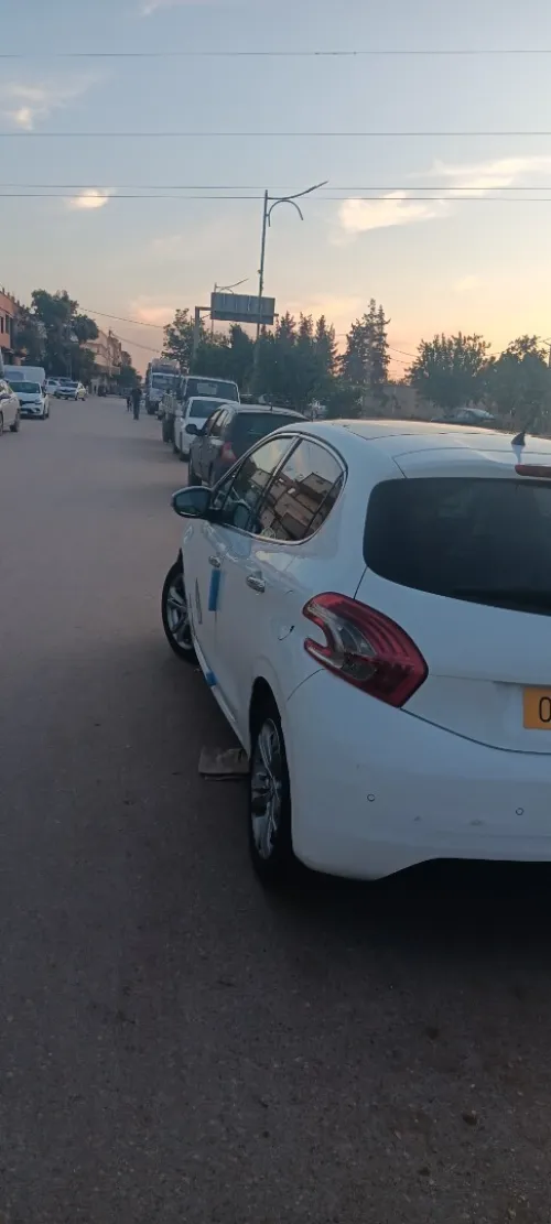 Peugeot 208 2014 Allure