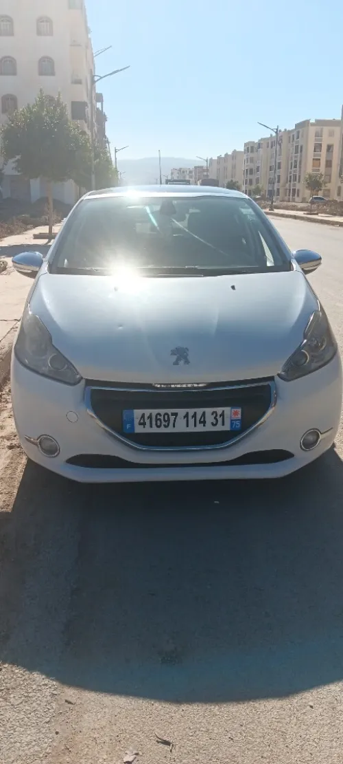 Peugeot 208 2014 Allure