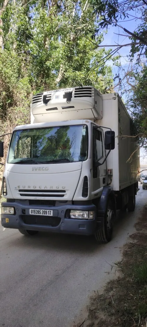 iveco frigo eurocargo 2009