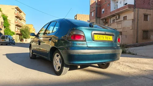 Renault Megane 1 1998 Sentry