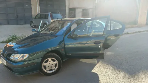 Renault Megane 1 1998 Sentry