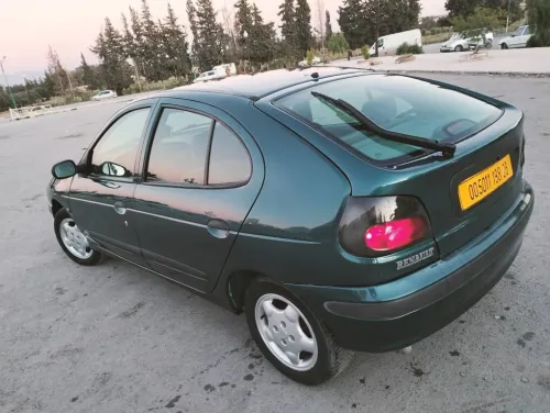 Renault Megane 1 1998 Sentry