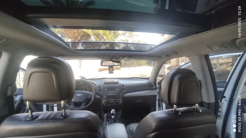 Kia Sorento 2013 premium 5 place