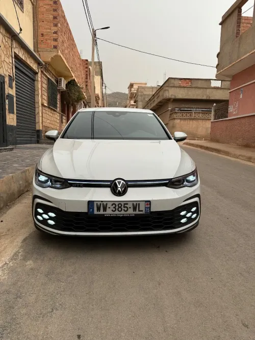 Volkswagen Golf 8 2021 GTE