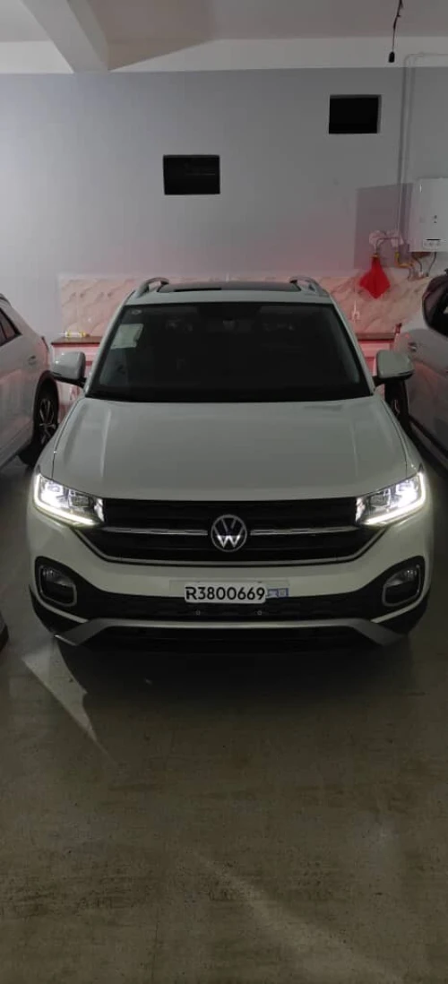 Volkswagen TACQUA 2025 200tsi DSG