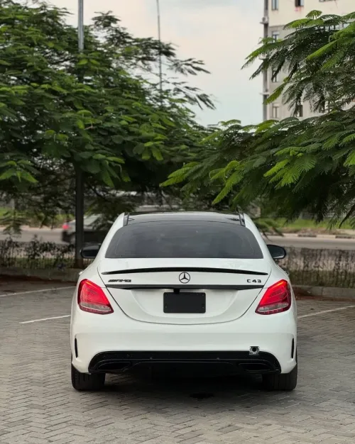 Mercedes C43 2019 C43