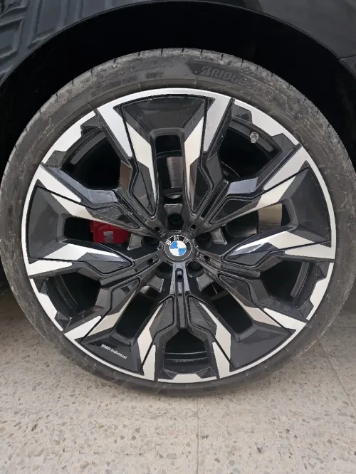 BMW Série 5 2025 XDrive individual