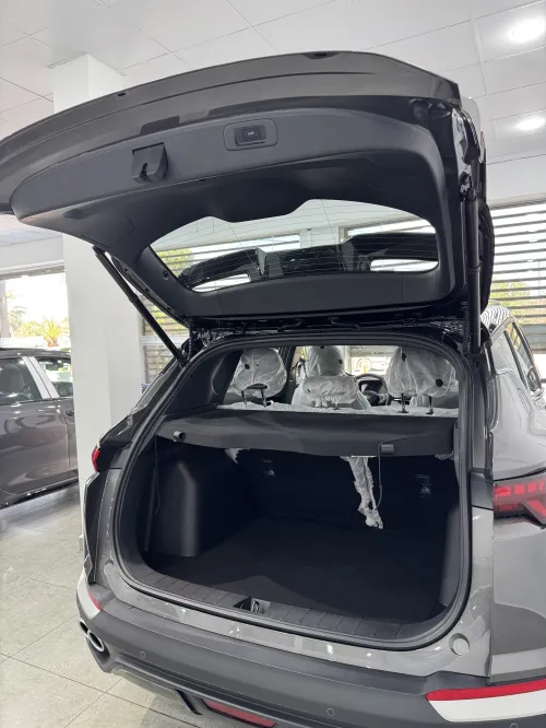 Geely Coolray 2026 